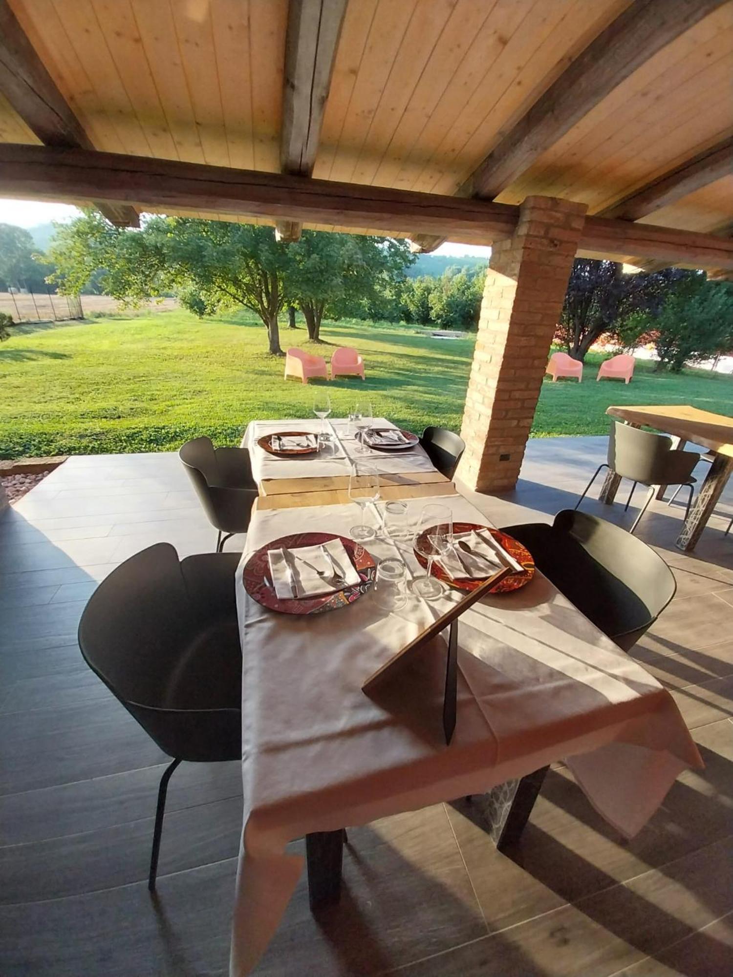 Miravigne House - Casa Di Campagna Con Cucina Castagnole delle Lanze Exteriör bild