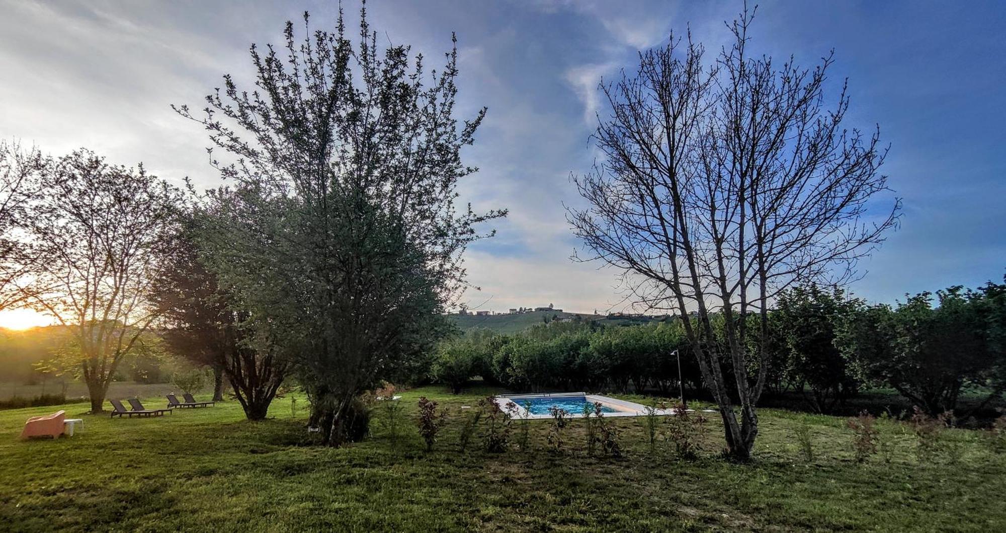 Miravigne House - Casa Di Campagna Con Cucina Castagnole delle Lanze Exteriör bild